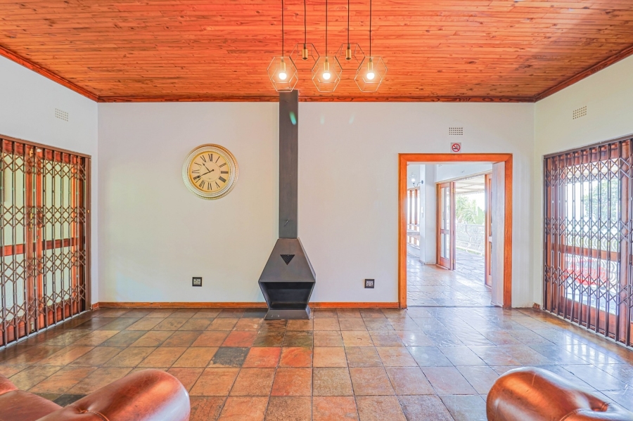 7 Bedroom Property for Sale in Waterkloof A H North West